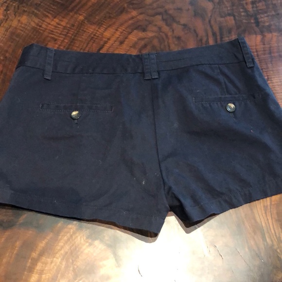 Zara navy shorts, size medium - Picture 2 of 3
